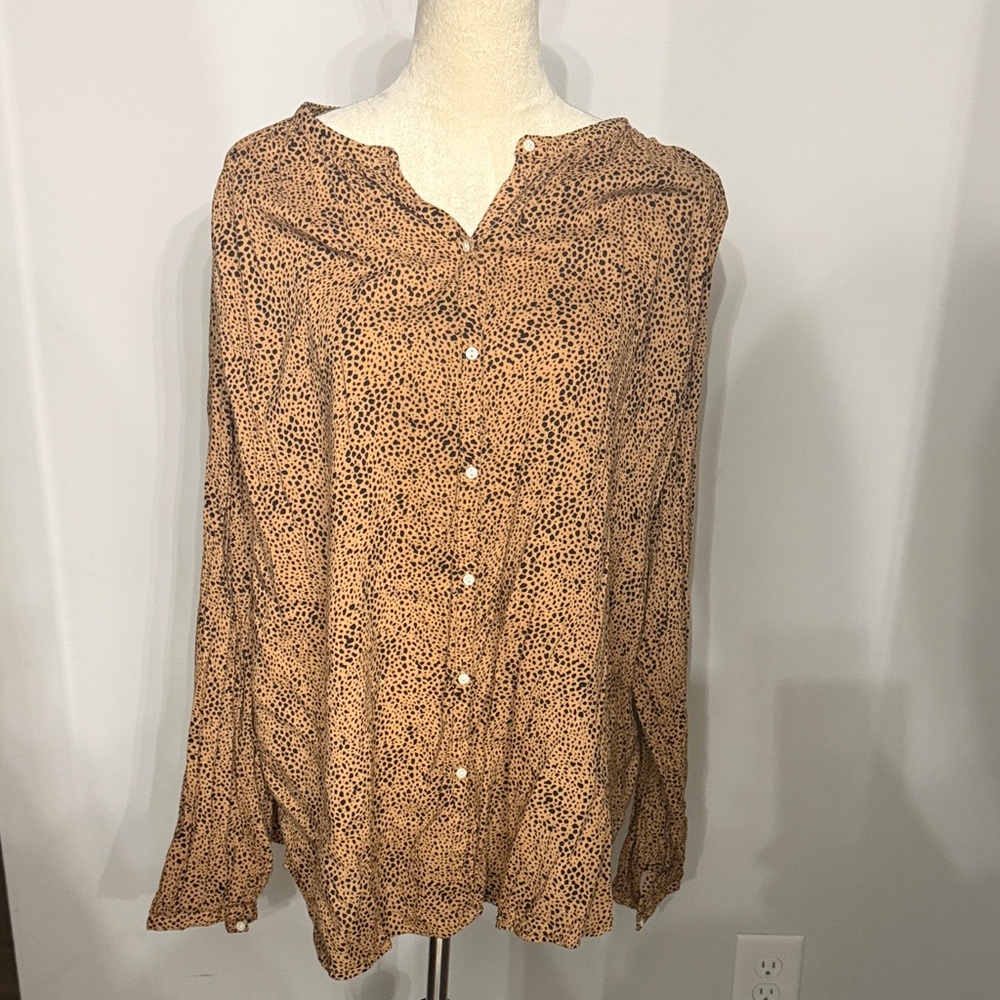 Old Navy Brown Patterned Button-Down Shirt